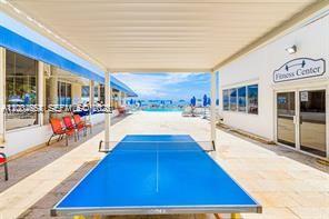 THE AVENTURA BEACH CLUB CO - Residential