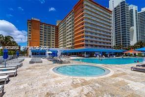 THE AVENTURA BEACH CLUB CO - Residential