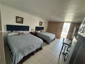 THE AVENTURA BEACH CLUB CO - Residential