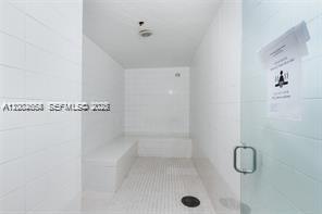 THE AVENTURA BEACH CLUB CO - Residential