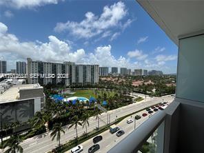 THE AVENTURA BEACH CLUB CO - Residential
