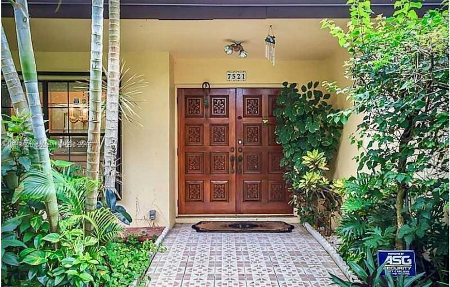 ONE OF THE LARGEST UNITS AVAILABLE AT 1823 SQ FT. OWNER IS OFFERING THIS WELL MAINTAINED HOME COMPLETELY FURNISHED. PERFECT FOR A BUYER LOOKING FOR A SECOND HOME. OVERSIZED COVER PATIO. TWO LIVING AREAS PERFECT FOR ENTERTAINING. ACCORDING SHUTTERS FOR PROTECTION. CLOSE TO THE COMMUNITY POOL AND CLUBHOUSE. NEW ROOF INSTALLED 2024.