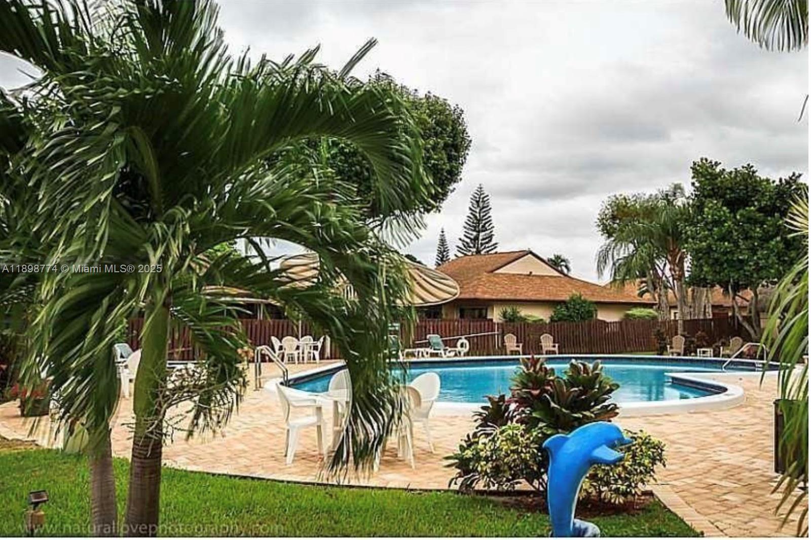 NOVA HILLS CONDOMINIUM 2 - Residential