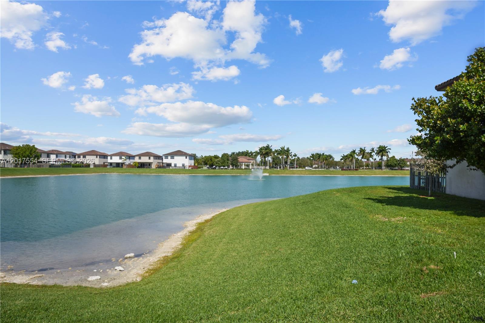 COCO PALM ESTATES - Residential