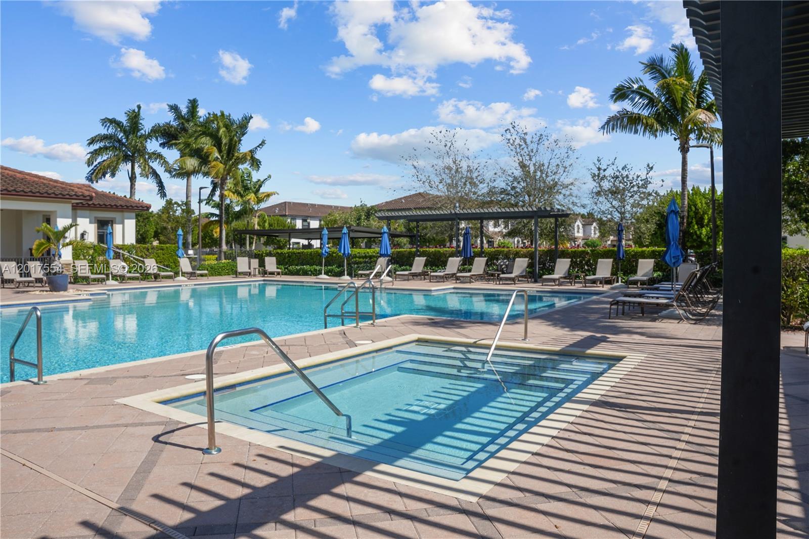 COCO PALM ESTATES - Residential