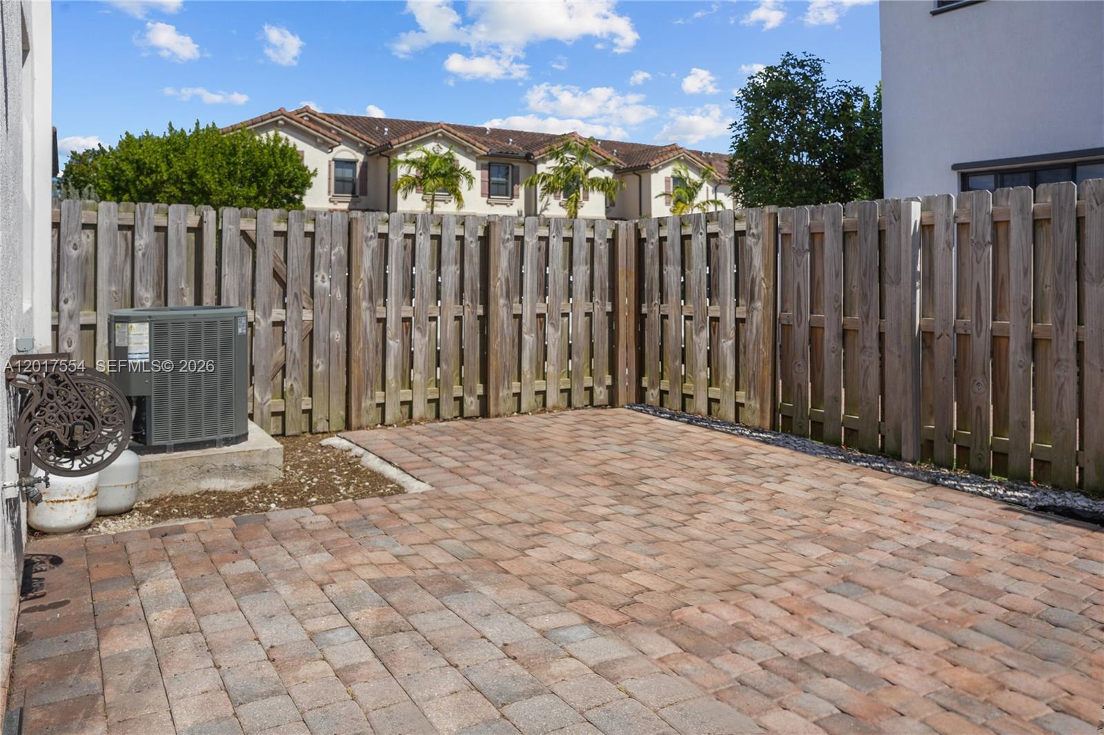 COCO PALM ESTATES - Residential