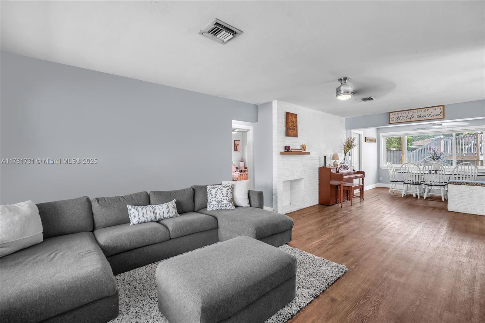 380 NW 48th Ct