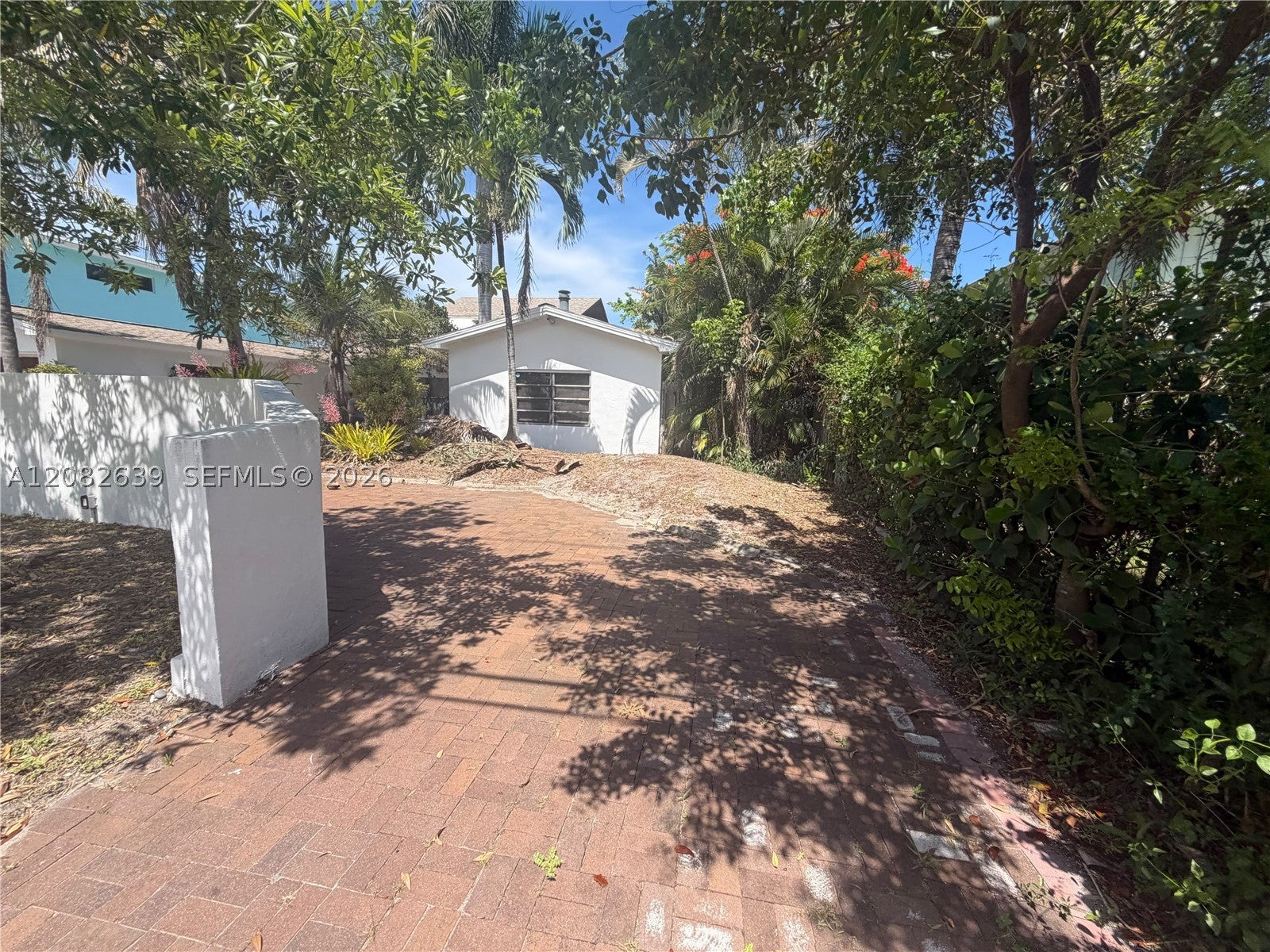 1524 NE 18th Ave