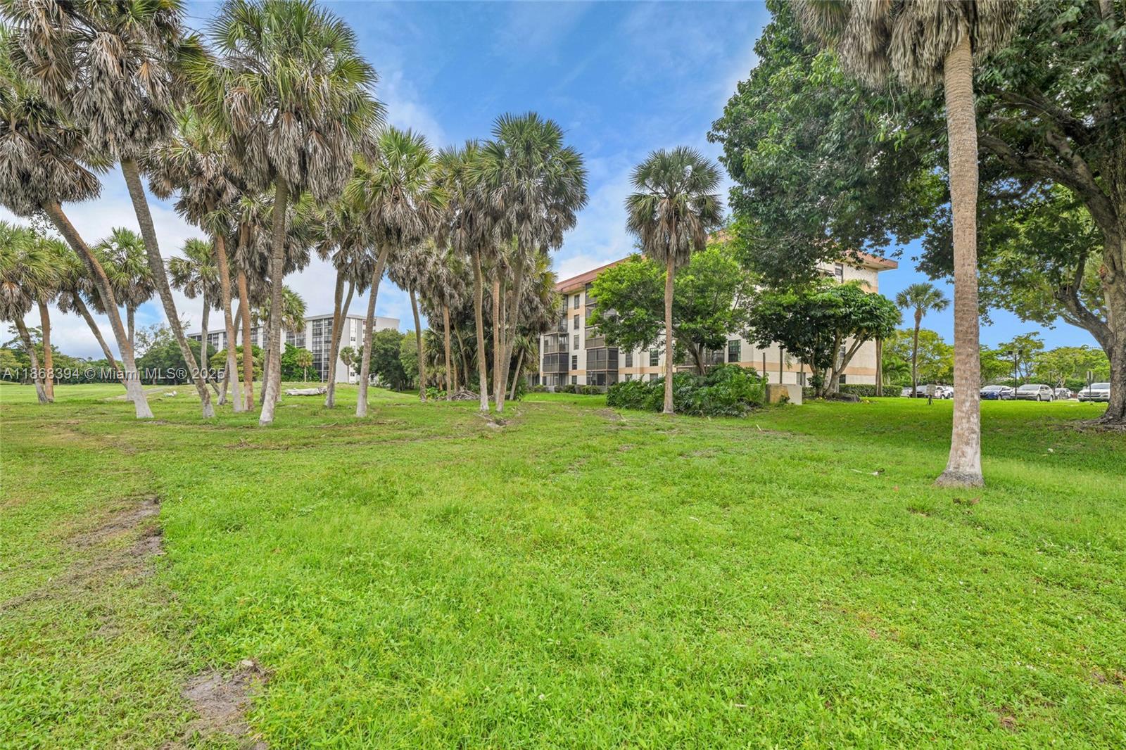 INVERWOOD CONDO - Residential