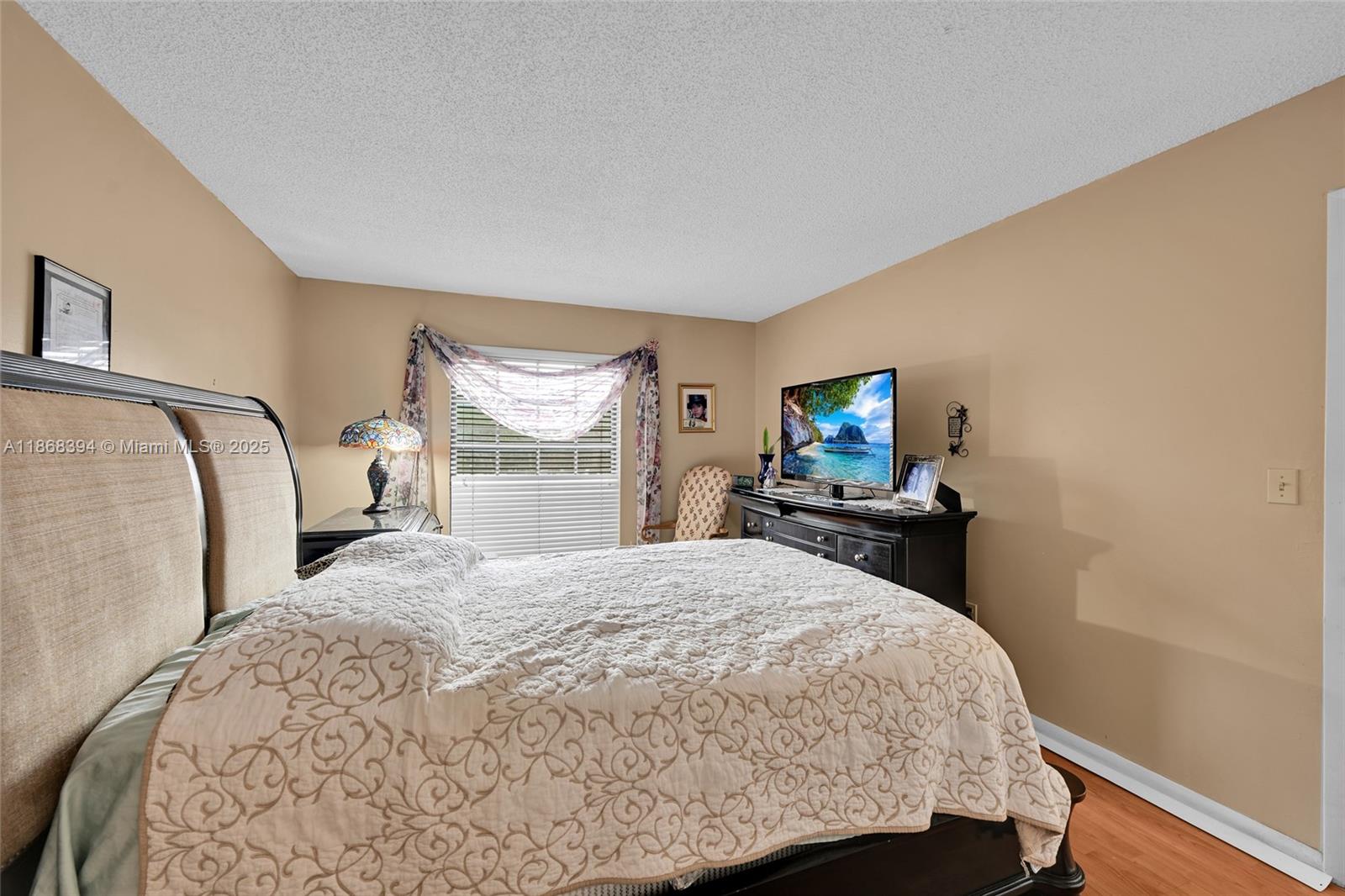 INVERWOOD CONDO - Residential