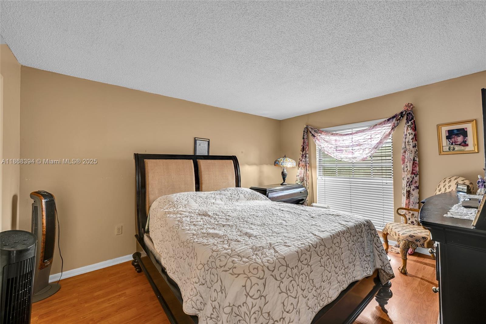 INVERWOOD CONDO - Residential