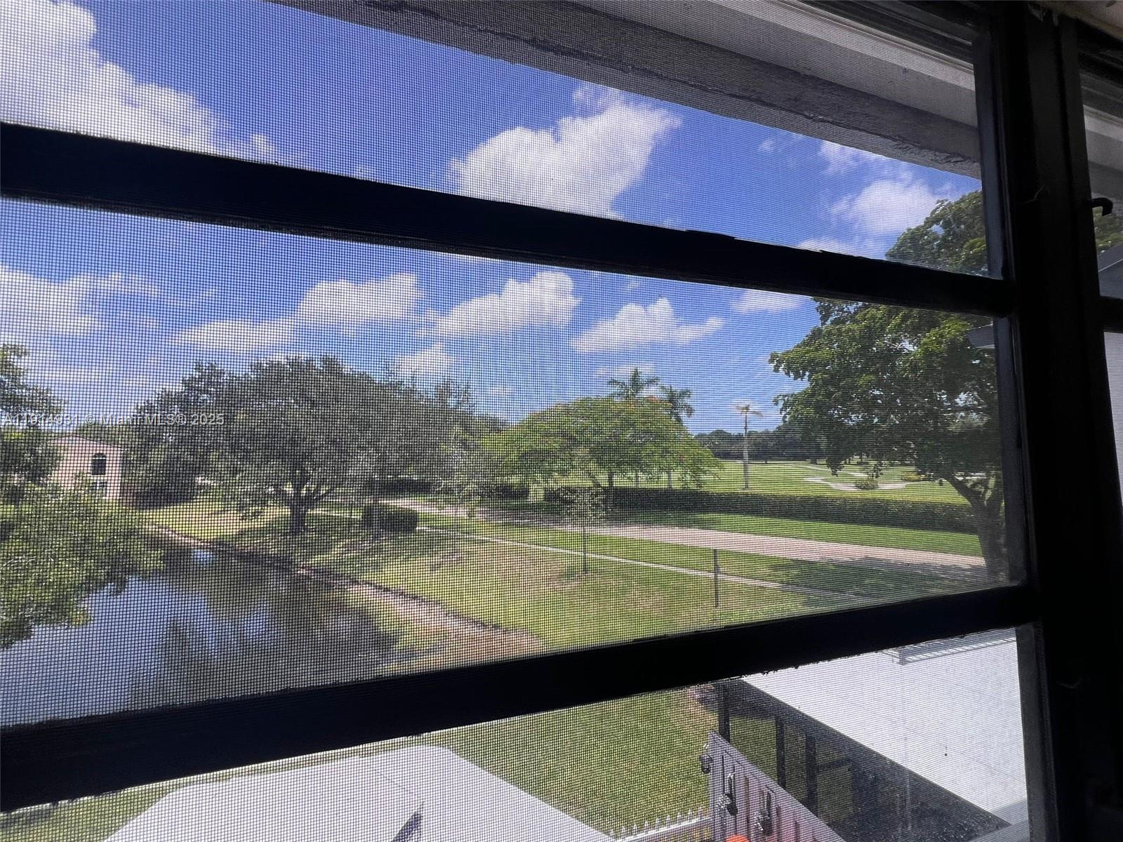 FAIRWAY COVE - Residential