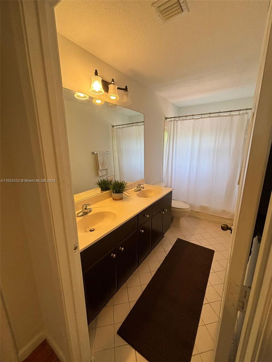 SECTOR 2-PARCELS 12 13 14 - Residential