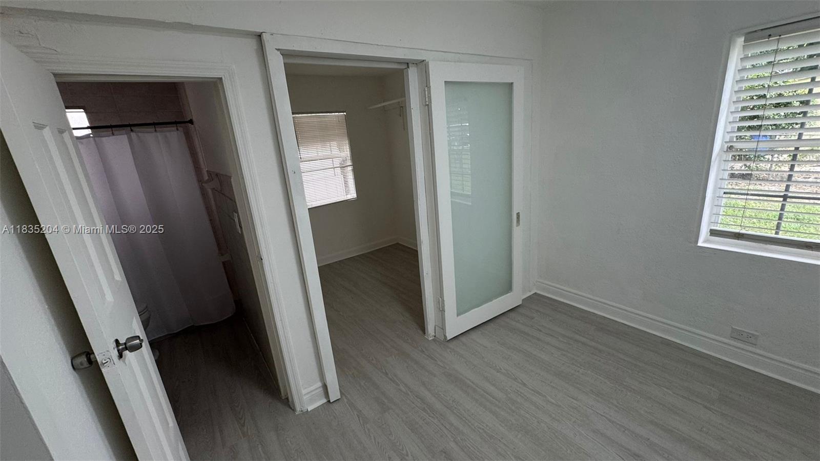 BUNCHE PARK - Residential