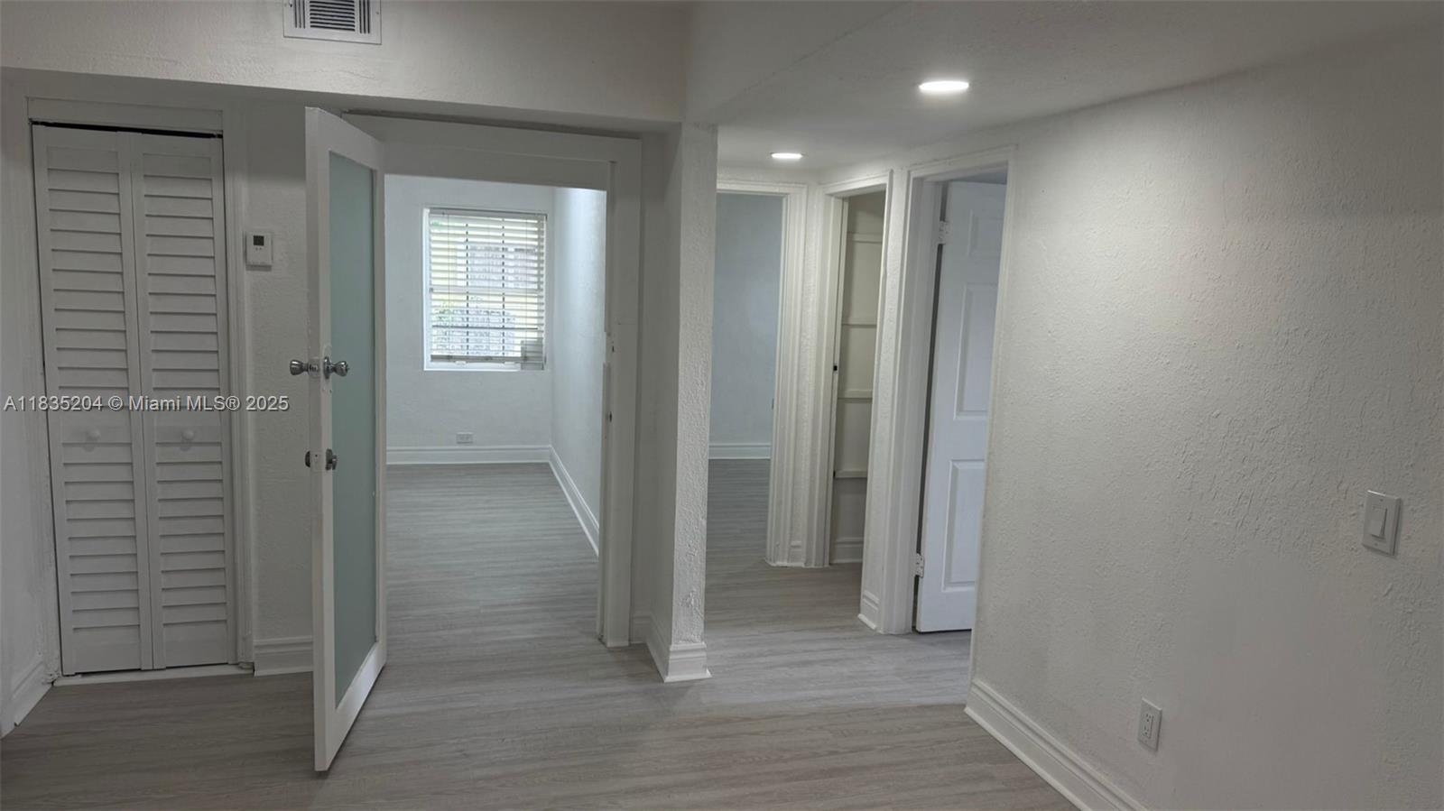 BUNCHE PARK - Residential