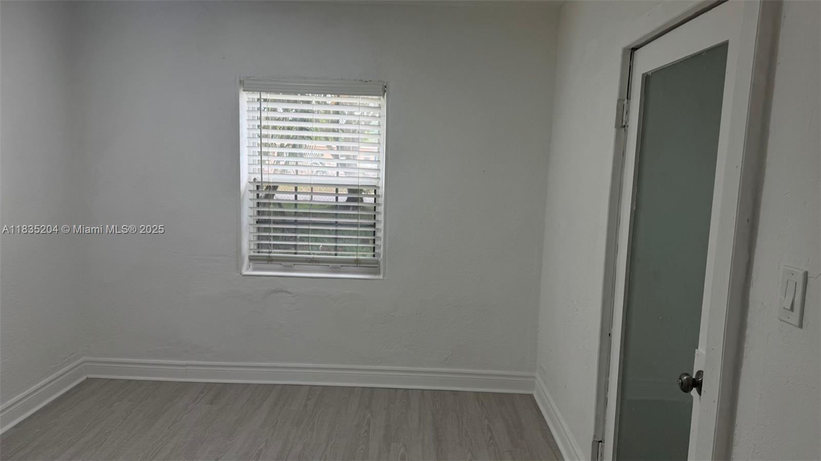 BUNCHE PARK - Residential