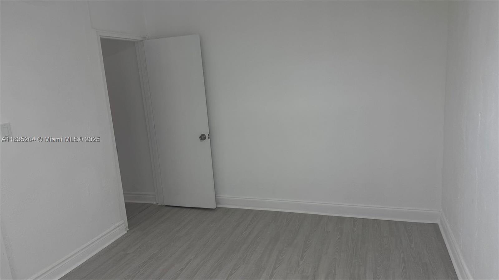 BUNCHE PARK - Residential