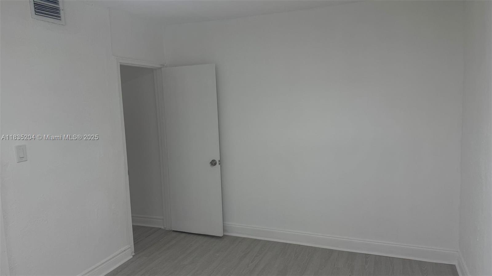 BUNCHE PARK - Residential