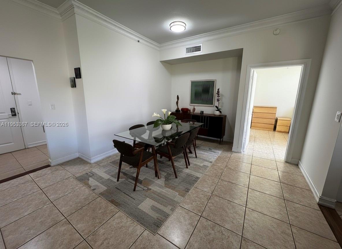 ALAQUA CONDO - Residential