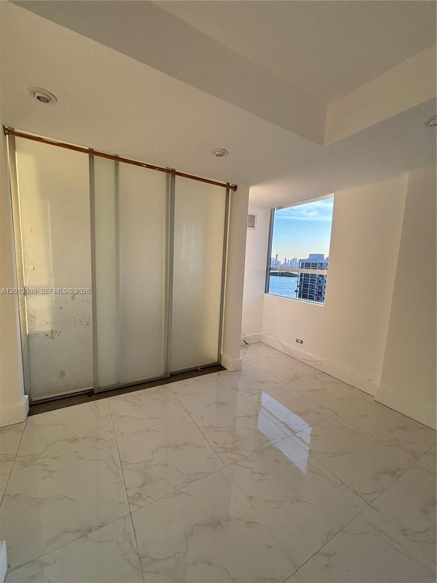FLAMINGO SOUTH BEACH I CO - Residential