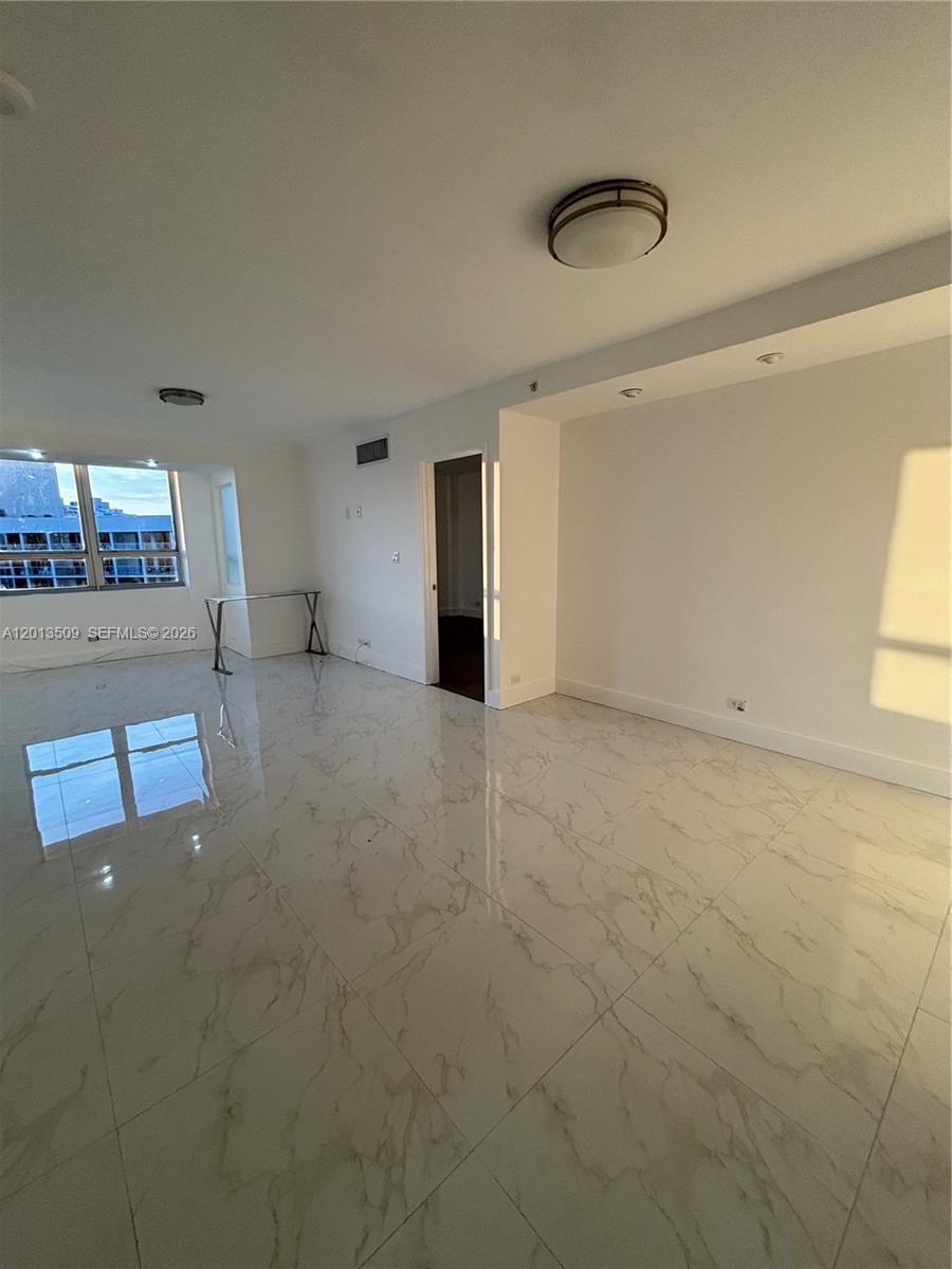 FLAMINGO SOUTH BEACH I CO - Residential