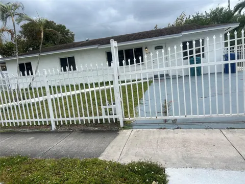 20 NE 215th St, Miami Gardens, FL 33179 - MLS#: A11761901