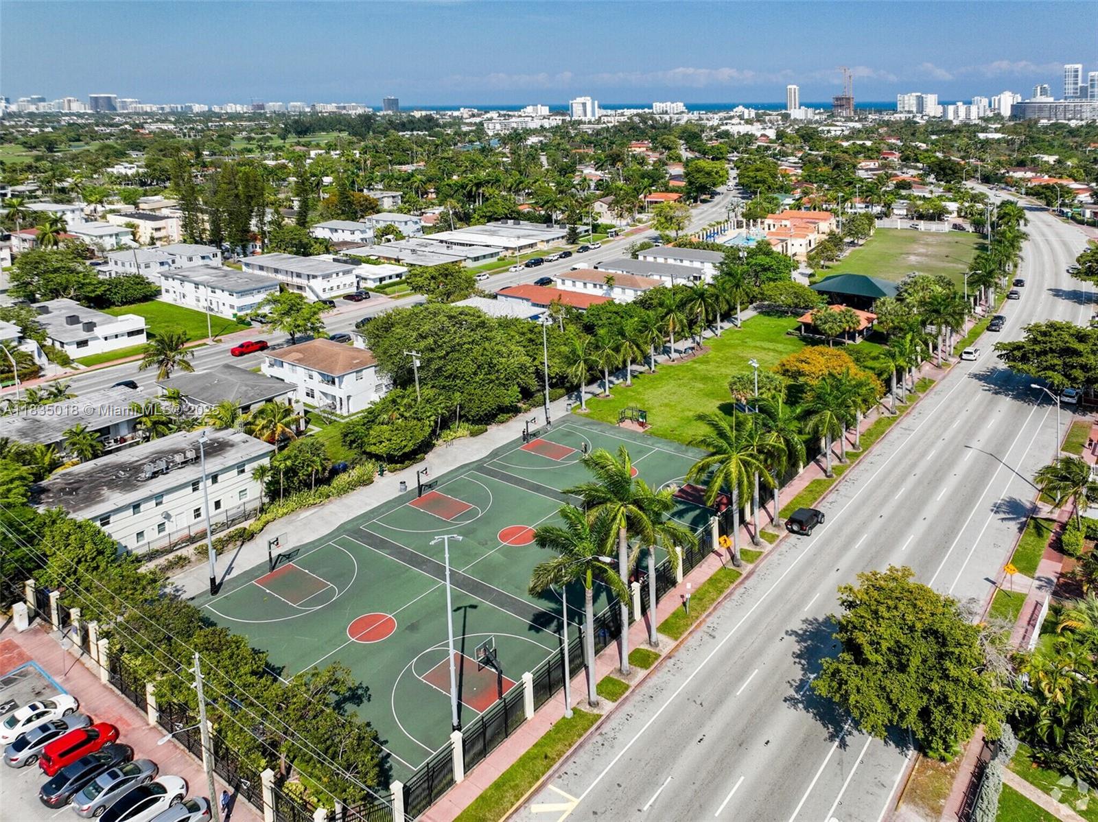 THE LEXI CONDO - Residential