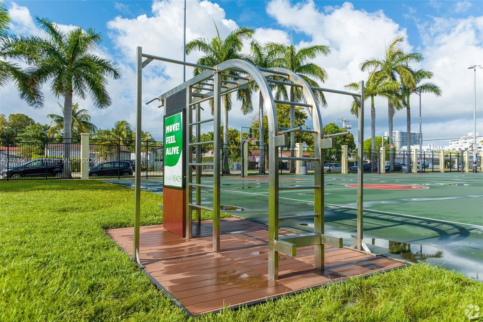 THE LEXI CONDO - Residential