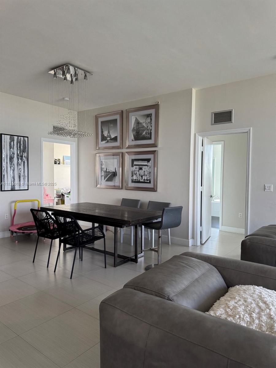 THE LEXI CONDO - Residential