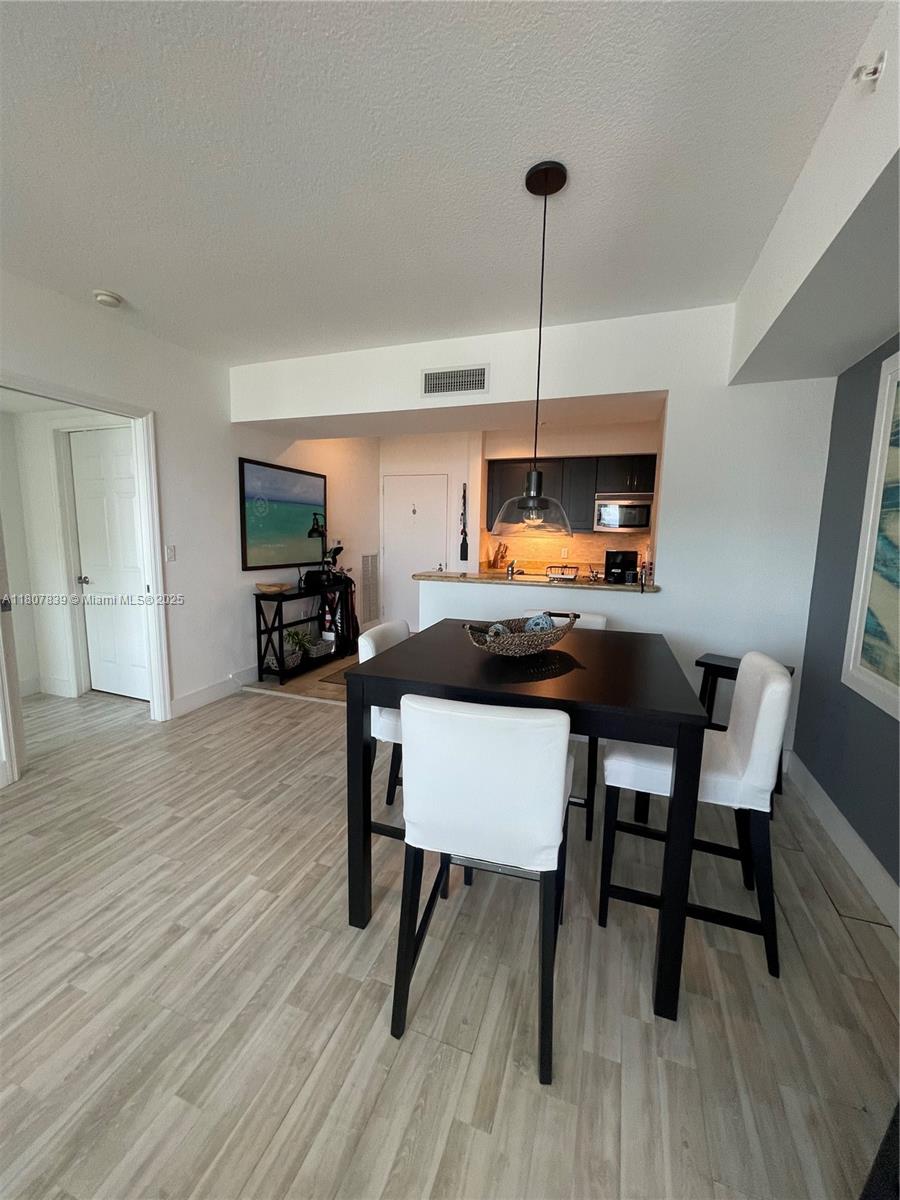 DUO CONDOMINIUM EAST - Residential Lease