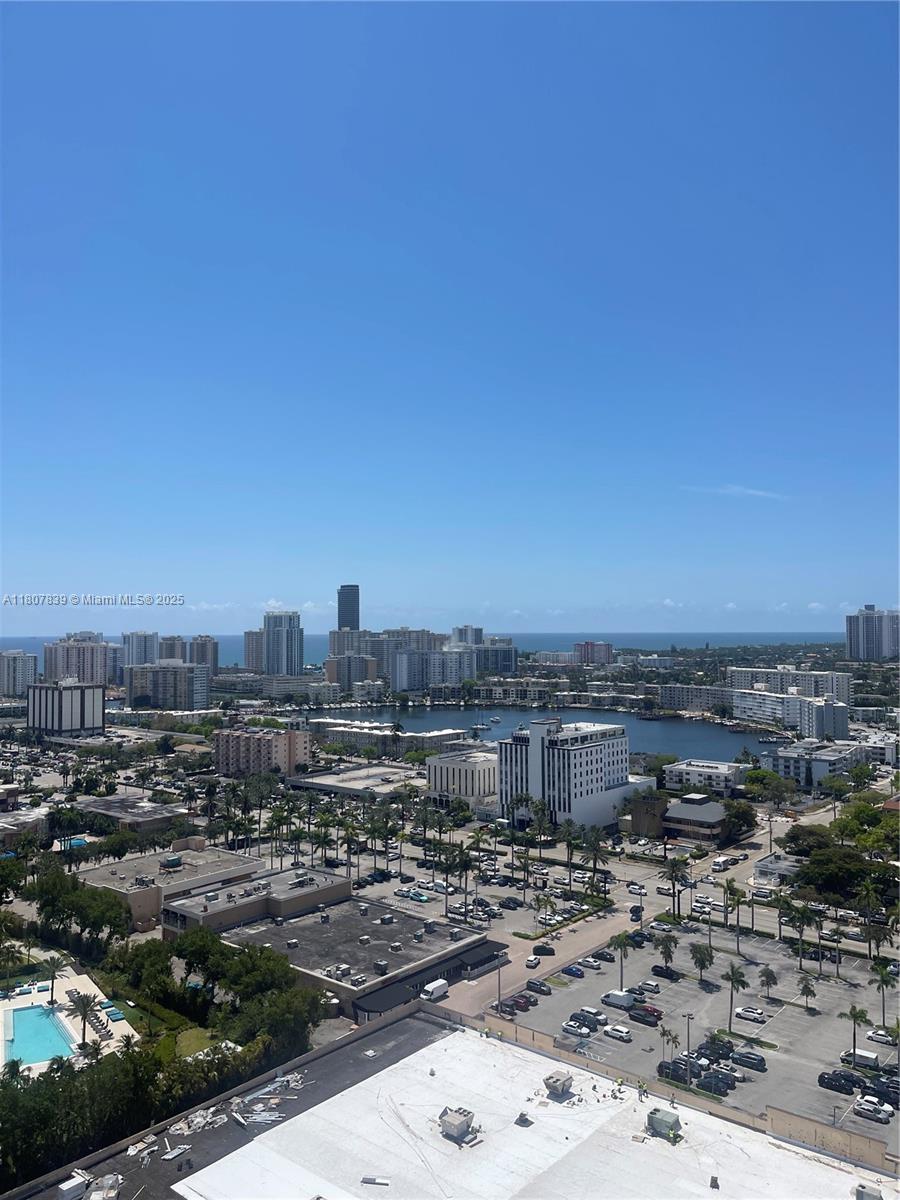 DUO CONDOMINIUM EAST - Residential Lease