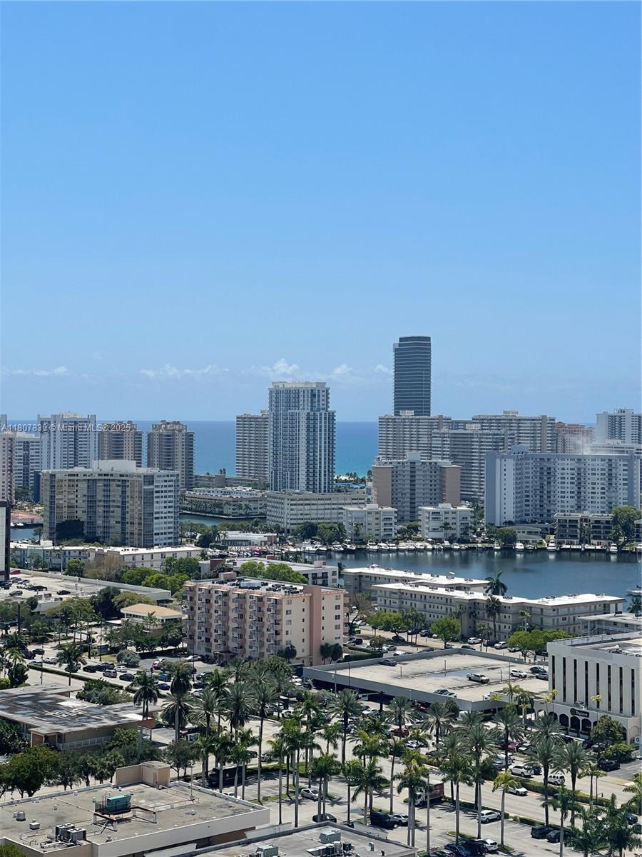 DUO CONDOMINIUM EAST - Residential Lease