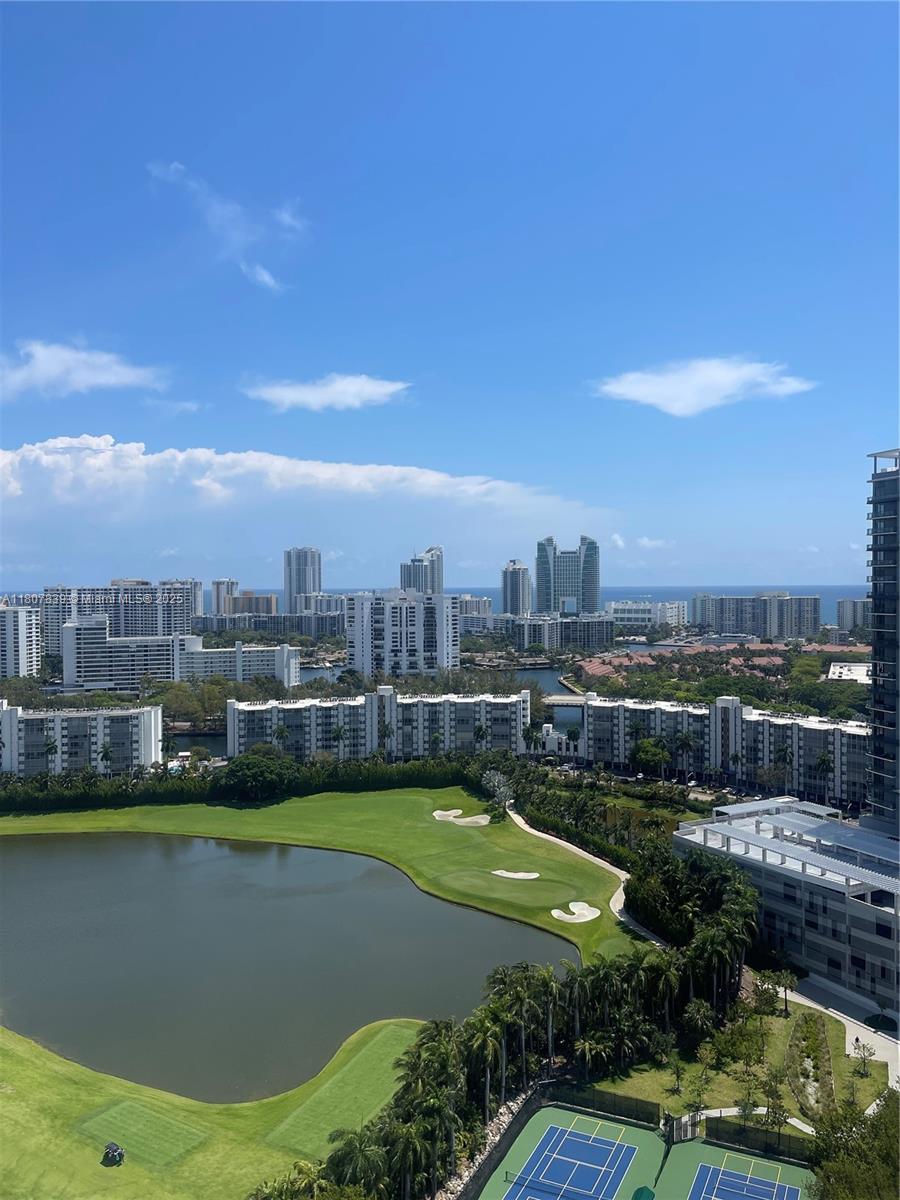 DUO CONDOMINIUM EAST - Residential Lease