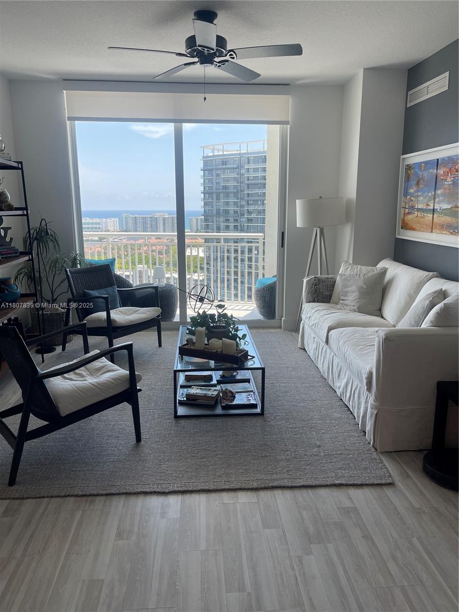 DUO CONDOMINIUM EAST - Residential Lease