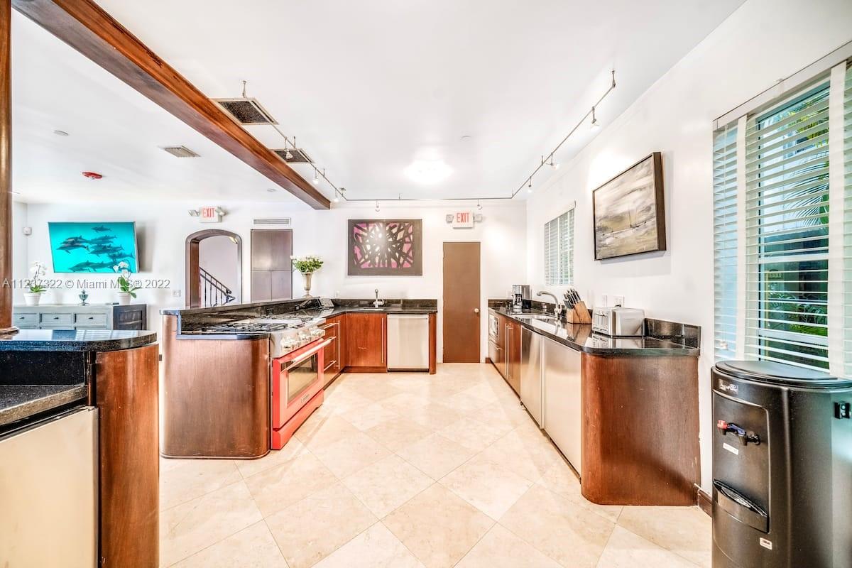 LINCOLN SUB - Residential