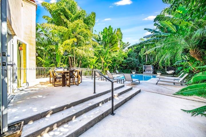 LINCOLN SUB - Residential