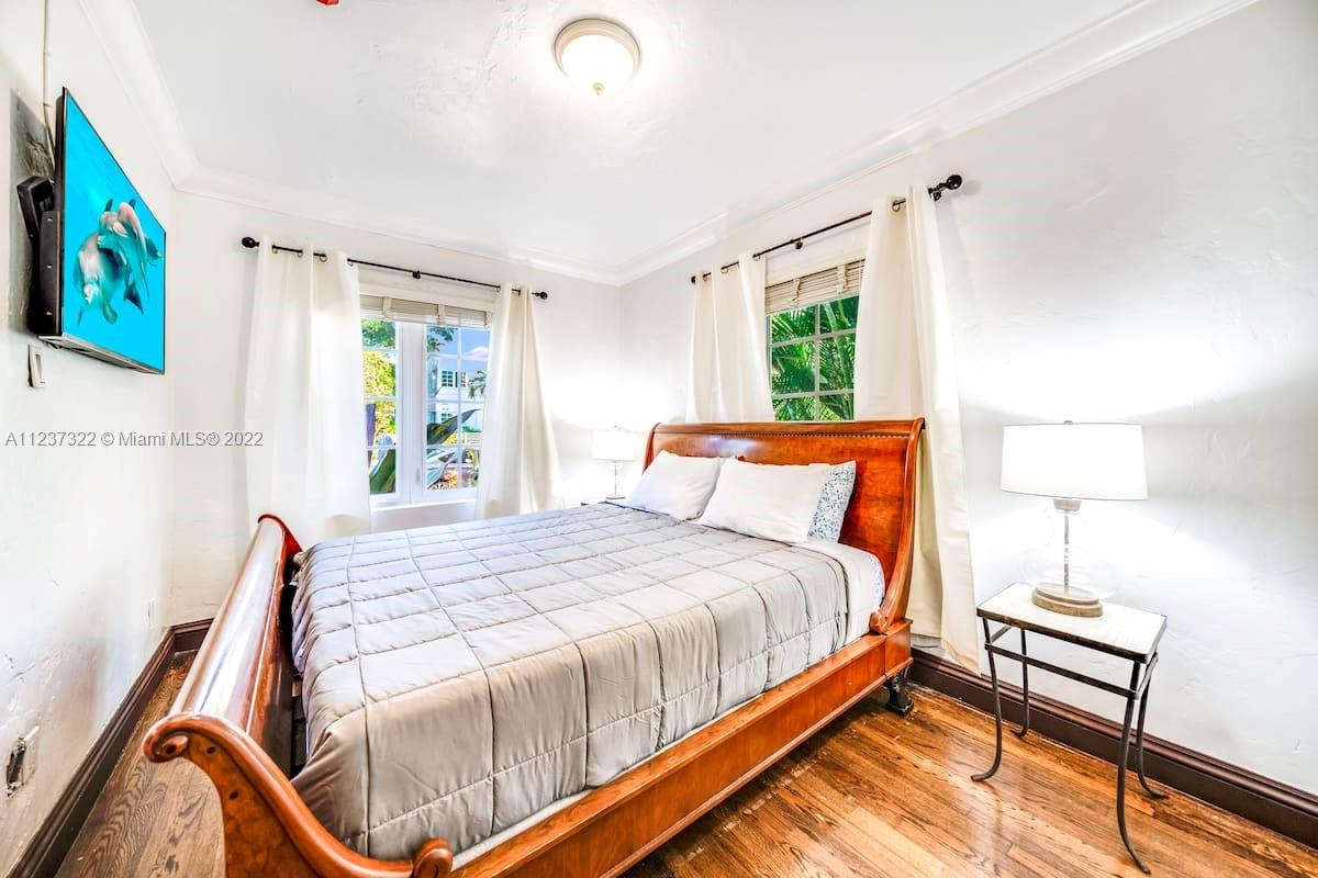 LINCOLN SUB - Residential