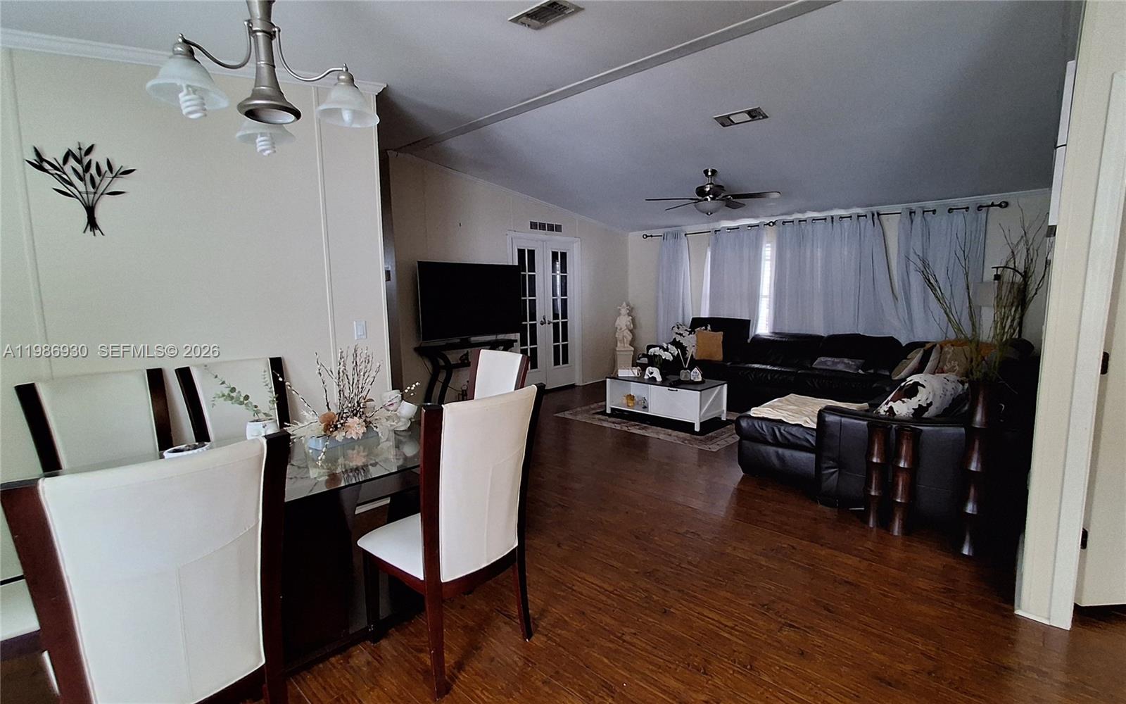 Everglades Lakes - Residential