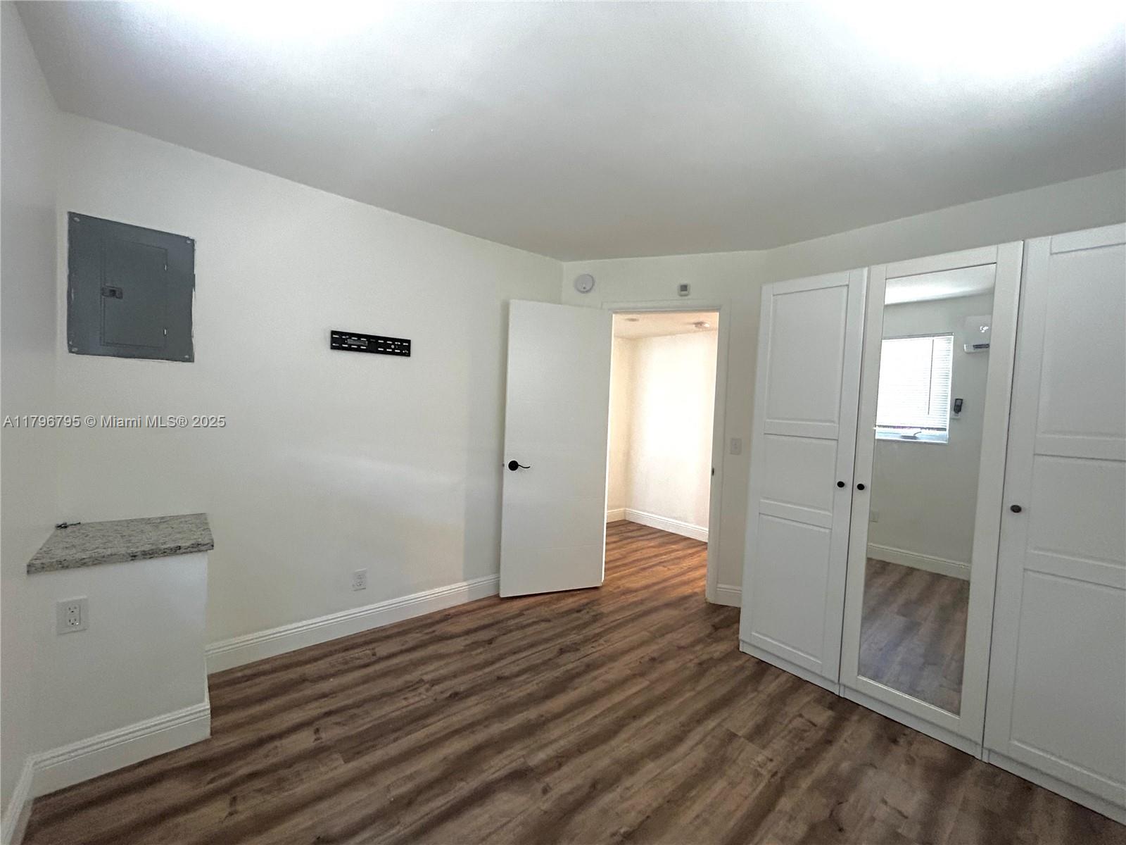 CHERRY HILLS - Residential Lease