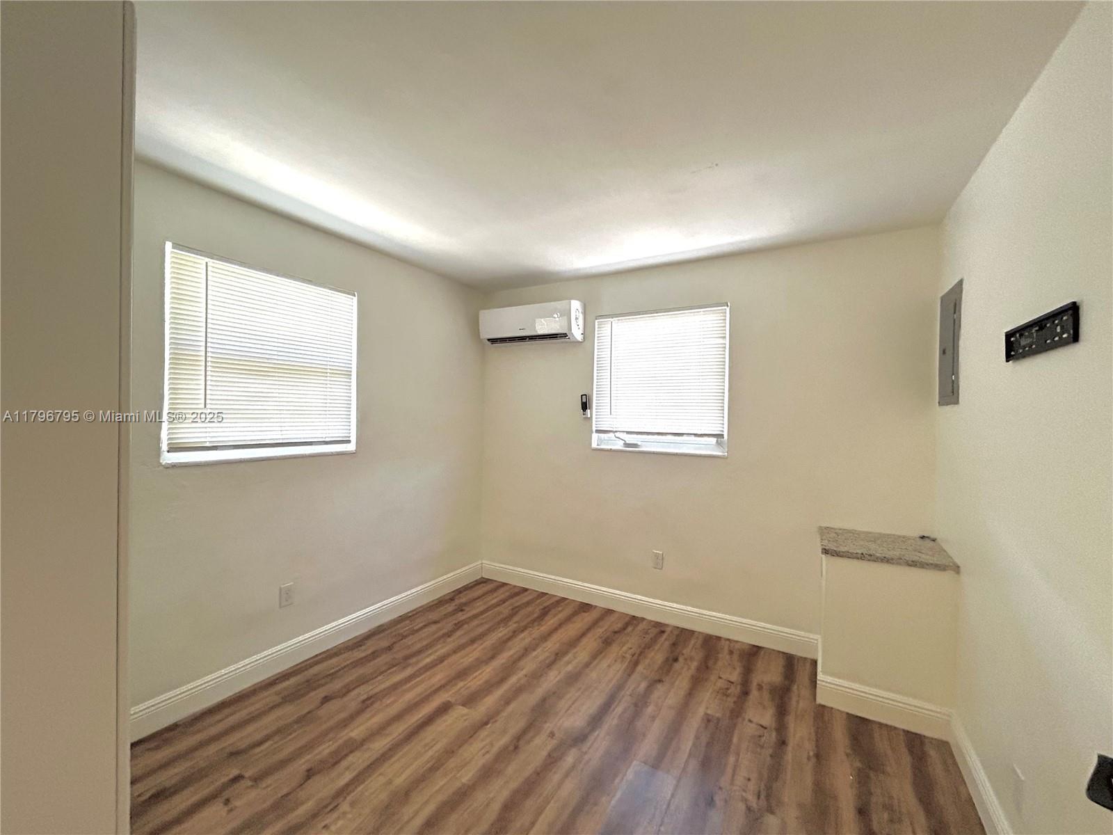CHERRY HILLS - Residential Lease