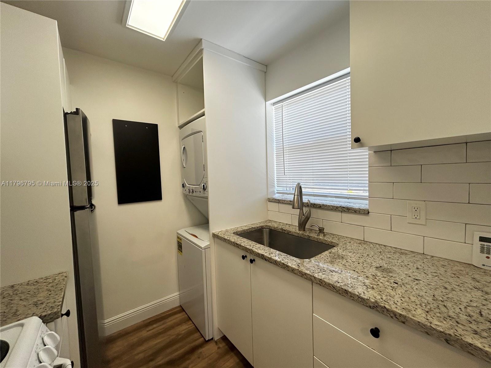CHERRY HILLS - Residential Lease