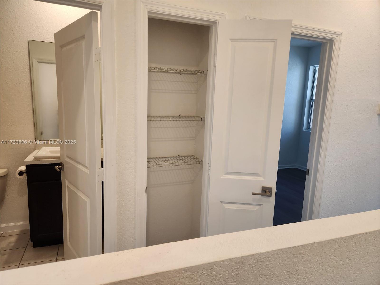 PRINCETON - Residential