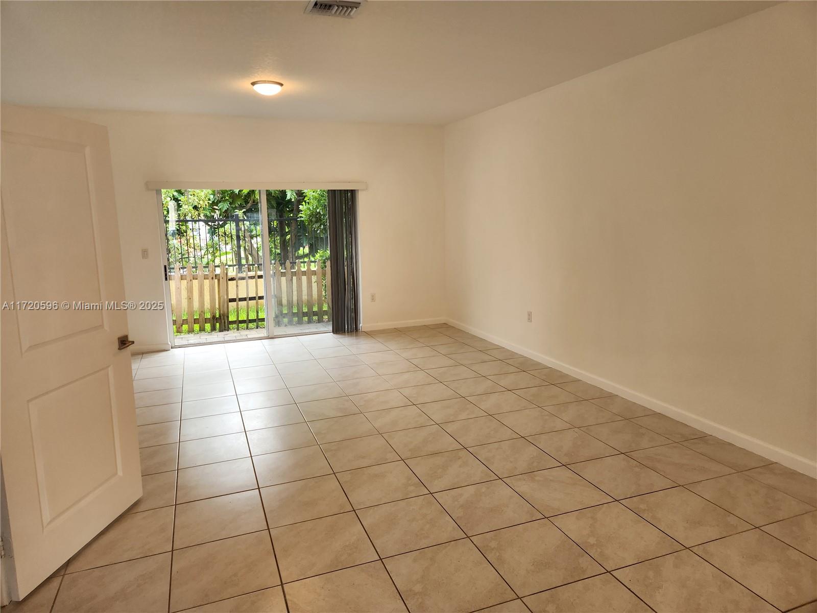 PRINCETON - Residential