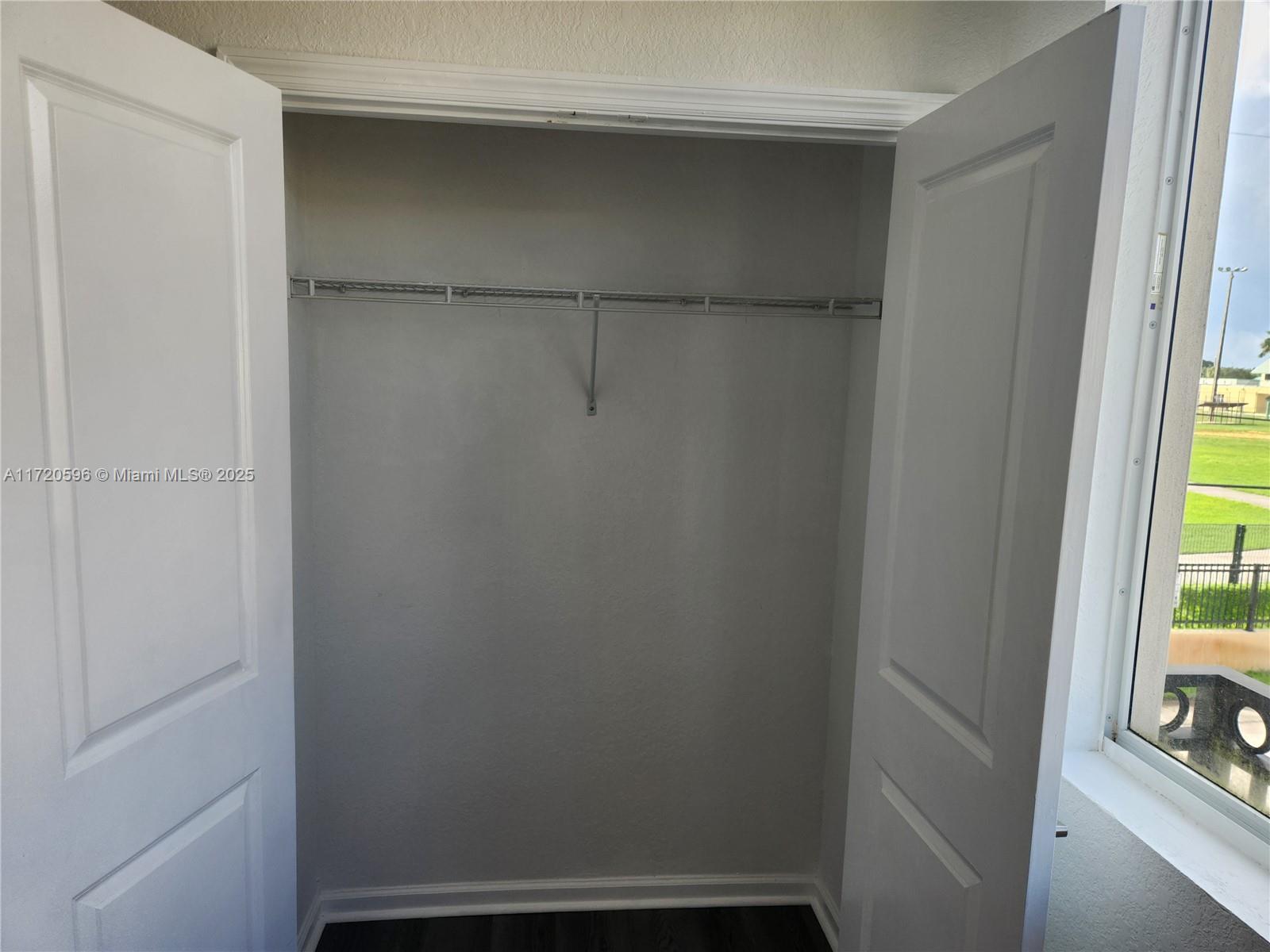 PRINCETON - Residential