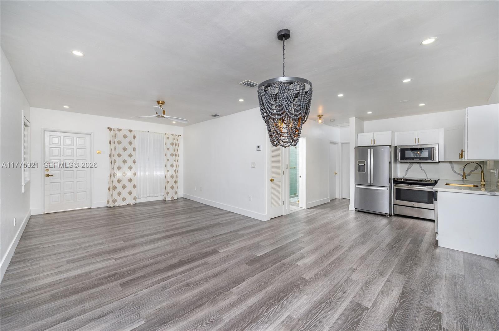 CORAL GROVES - Residential Income