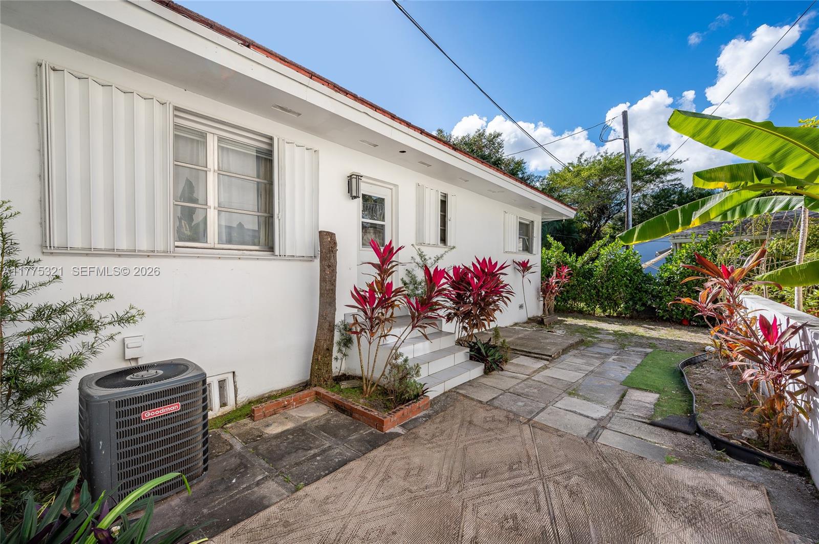 CORAL GROVES - Residential Income