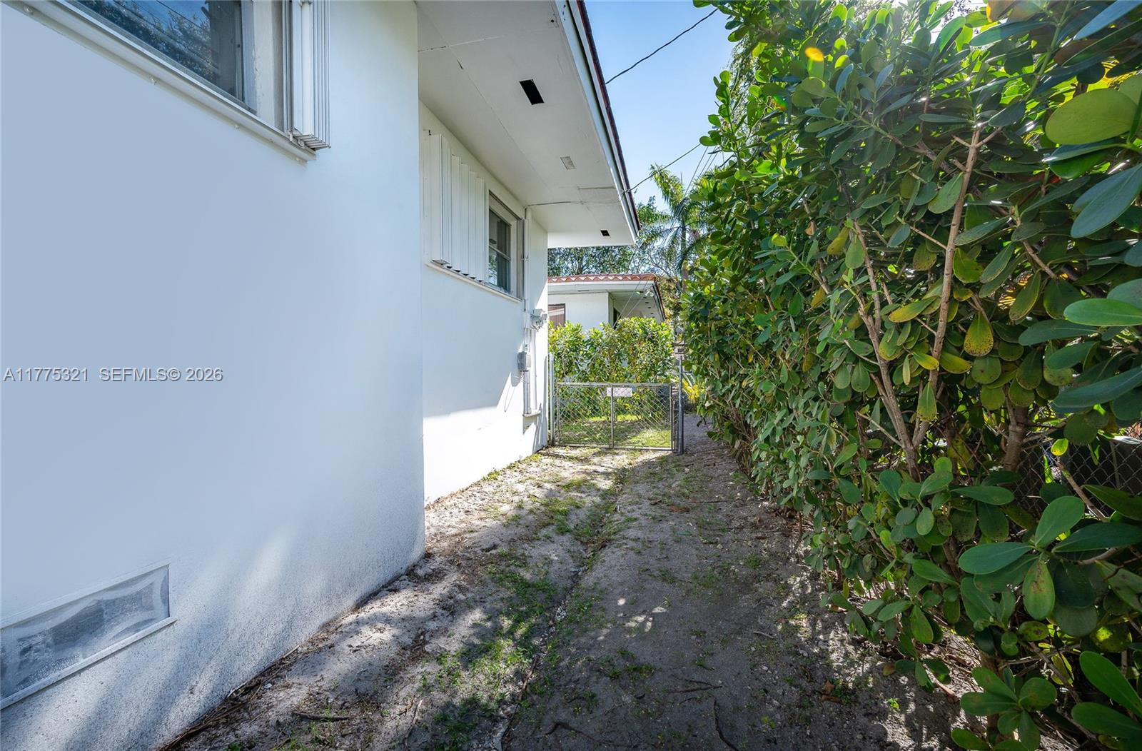 CORAL GROVES - Residential Income