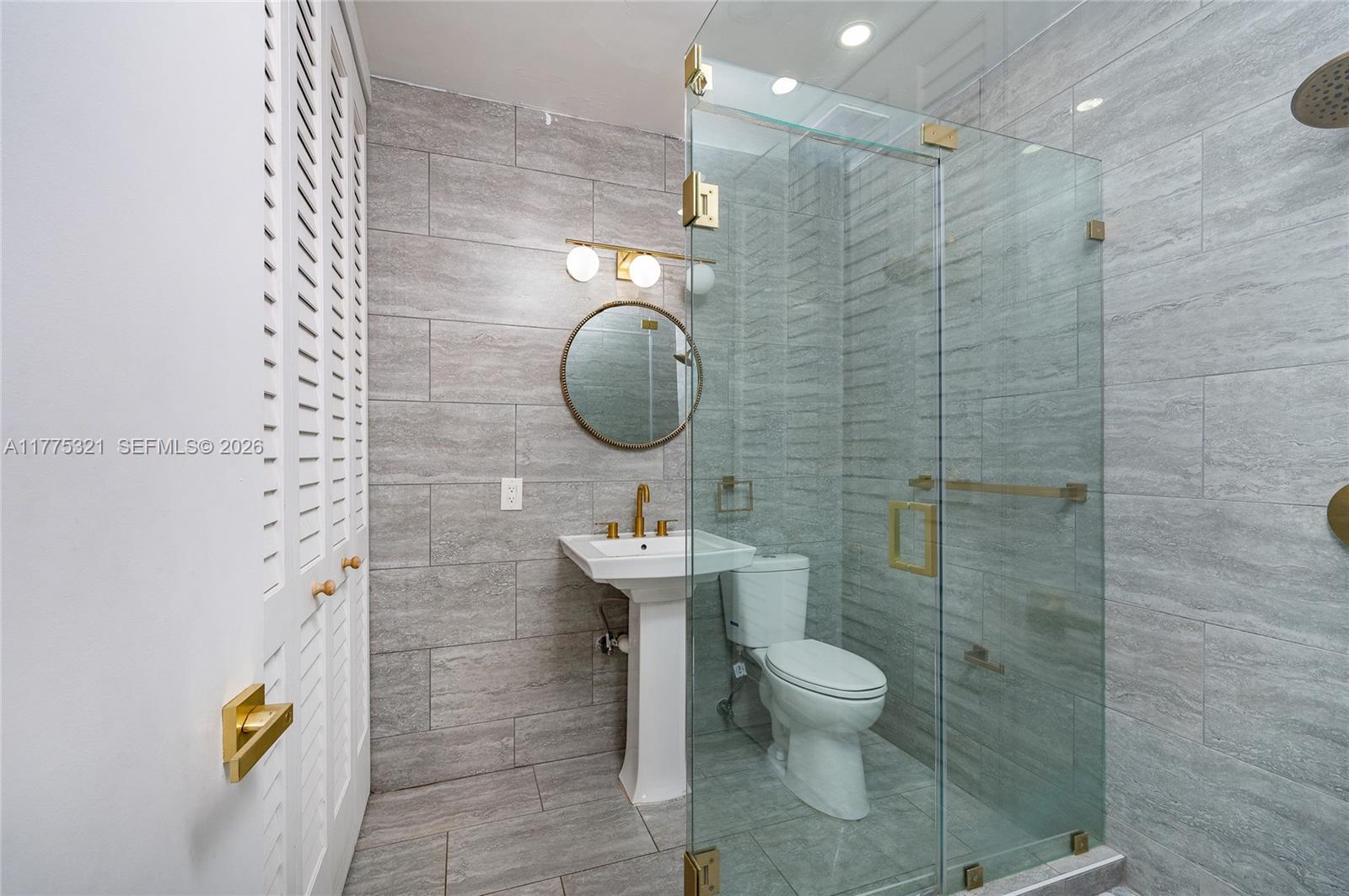 CORAL GROVES - Residential Income