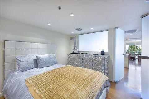 Tiny photo for 5445 Collins Ave #P2, Miami Beach, FL 33140 (MLS # A12026552)