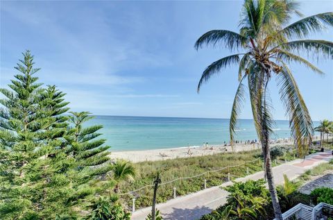 Tiny photo for 5445 Collins Ave #P2, Miami Beach, FL 33140 (MLS # A12026552)
